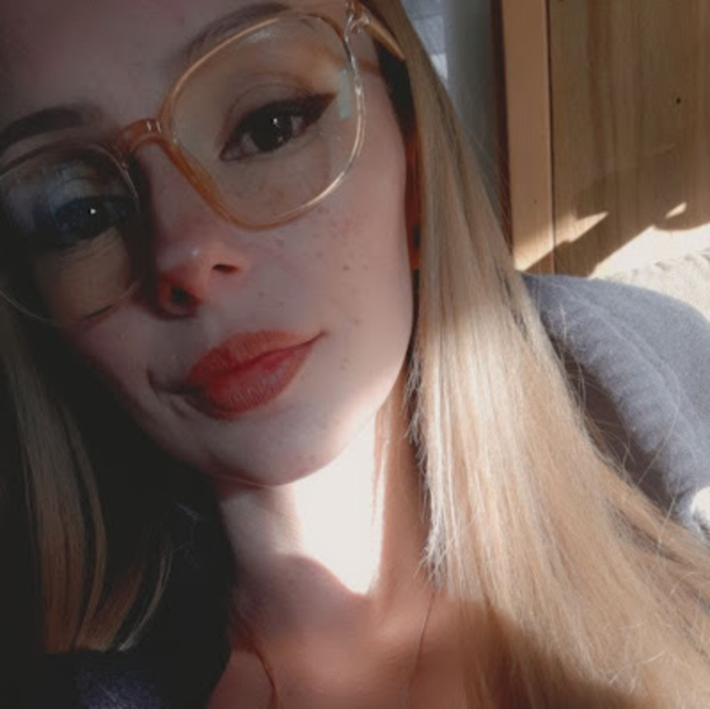Meet your Posher, Noelle